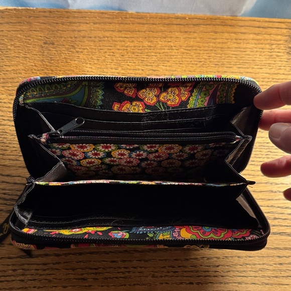 Jazzy Bloom Vera Bradley Wallet - Picture 7 of 10
